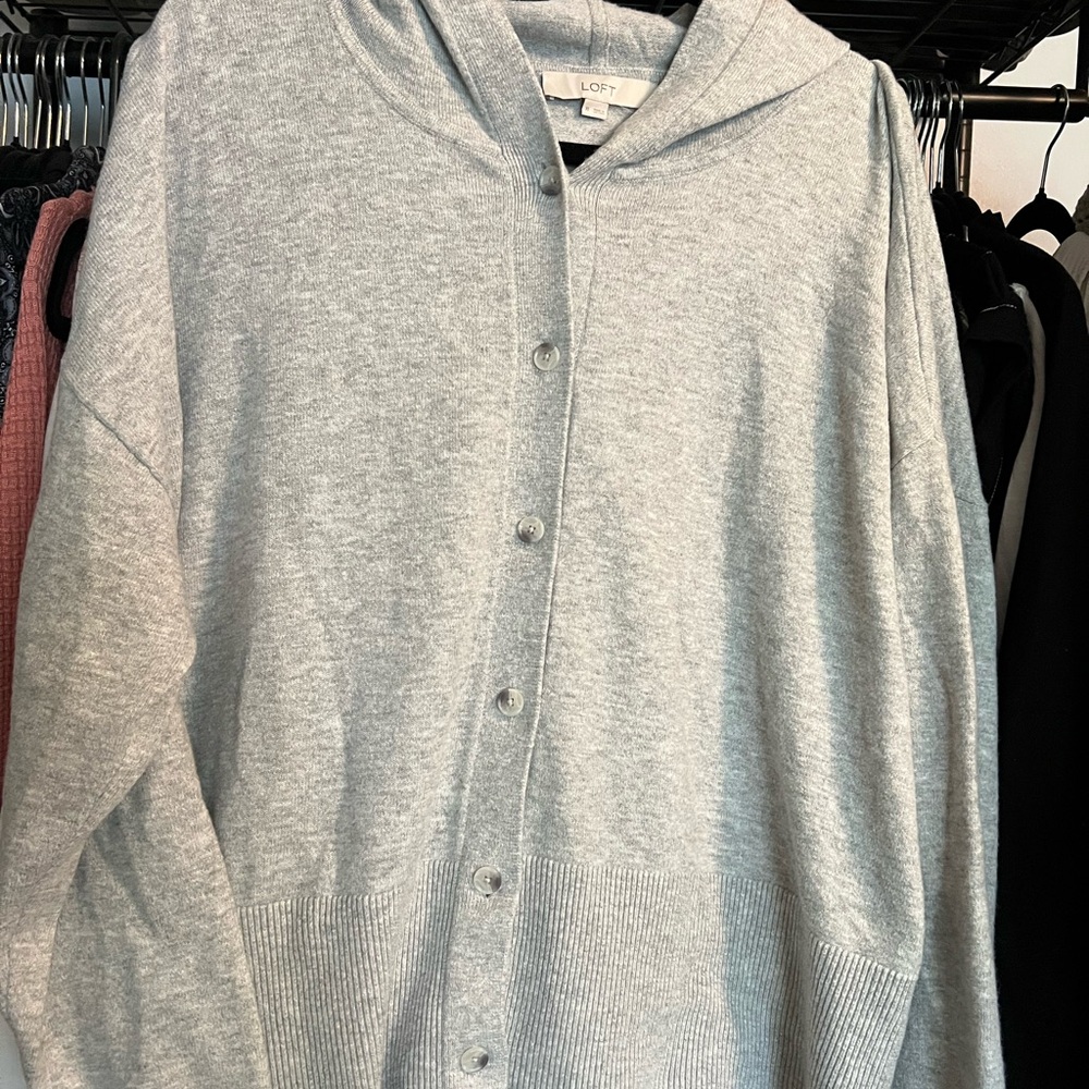 LOFT Women’s Light Gray Cozy Button Up Hooded Sweater